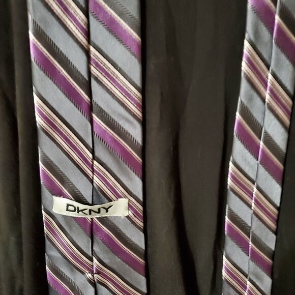 DKNY Gray, Purple, & White Striped Silk Tie - Picture 5 of 5